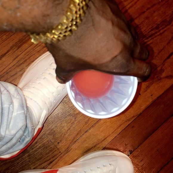 Alexander McQueens - Picture 2 of 2